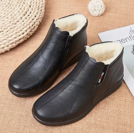 Hot Selling Soft Leather Women Shoe Winter Soft Soled